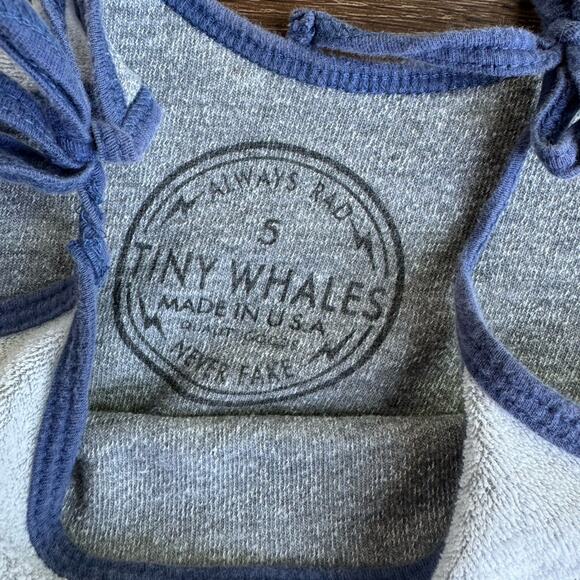 Tiny Whales Girls Permanent Vacation Logo Romper Sz 5 - Picture 3 of 3